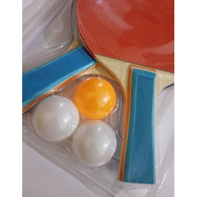 راکت تنیس روی میز همراه با...